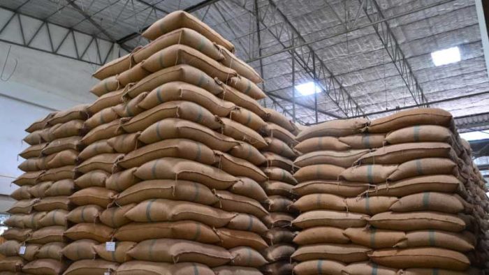 Health Alert: One million bags of toxic rice impounded