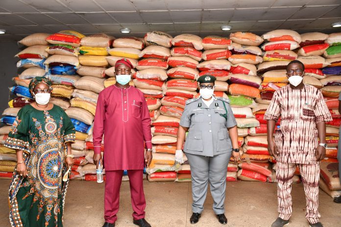 COVID-19: Oyo, Osun, Ekiti get 1,800 bags of rice each from FG, Ondo gets 600 bags