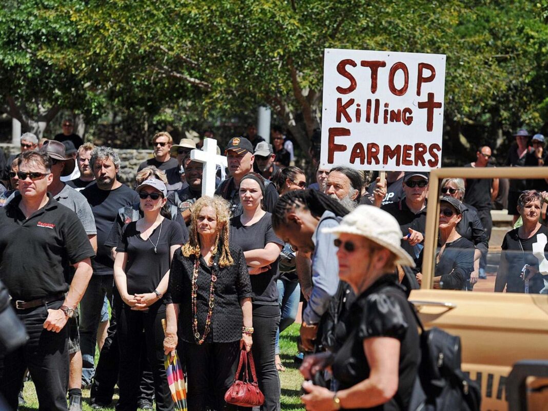 White South African farmers protest over rural killings