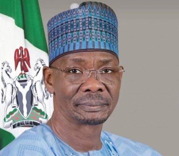 Food security: Nasarawa govt distributes 38 trucks of fertilizer to farmers